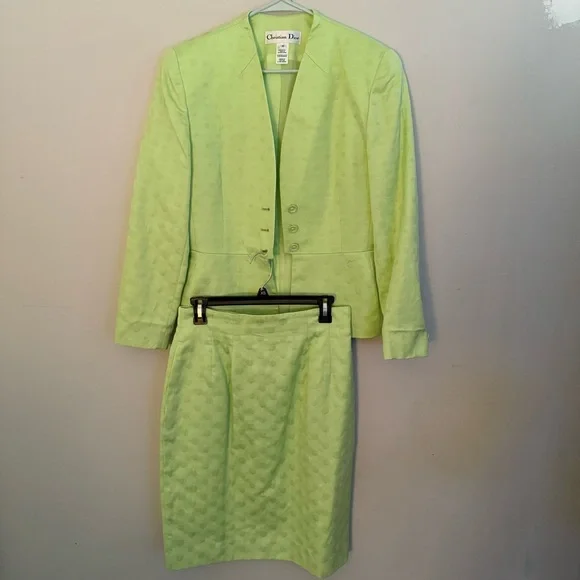 Dior Pastel Green Blazer and Skirt Ensemble - Picture 4 of 11